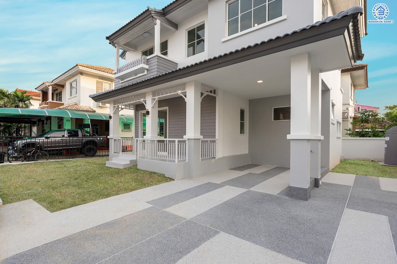 บ้านมือสองตกแต่งใหม่ คุณภาพ LH โครงการ มัณฑนา ปิ่นเกล้า-พระราม5 บรรยากาศเงียบสงบ มีความเป็นส่วนตัว เนื้อที่ 58 ตร.ว. ฟังก์ชัน 3 ห้องนอน 2 ห้องน้ำ 2 ที่จอดรถ facility ครบครัน! บนทำเลเดินทางสะดวก หน้าโครงการติดถนนนครอินทร์ ใกล้วงเวียนพระราม5 และจุดขึ้นทางด่วน "ศรีรัช"